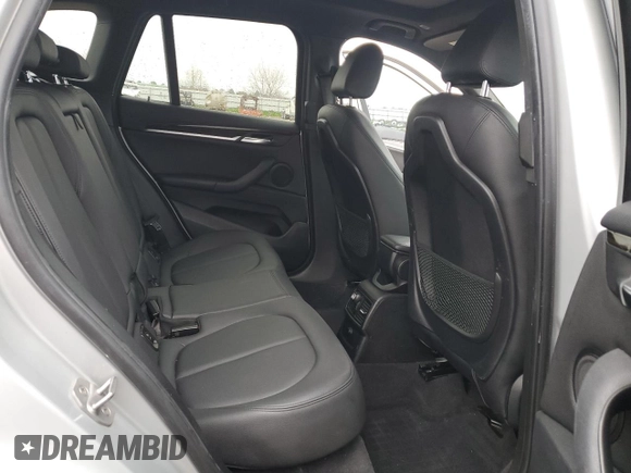 2018 BMW X1 sDrive28i with VIN WBXHU7C32J5L05237, listed as a Copart auction lot 45480895 with 75,638 mi miles and Salvage Title. Bid and sale history available at carsss.com. Image 10.