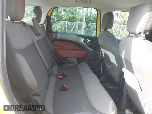 2014 FIAT 500L Trekking with VIN ZFBCFADH9EZ023686, listed as a IAAI auction lot 41714657 with 57,290 mi miles and . Bid and sale history available at DreamBid. Image 8.