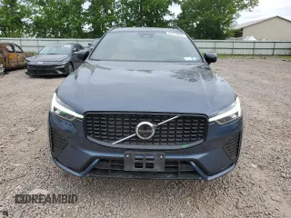 2023 Volvo XC60 Ultimate Dark Theme z VIN YV4L12RX2P1373659, wystawiony jako Copart lot #61017835 z przebiegiem 26 307 mil mil oraz Szkoda całkowita • Salvage title. Historia ofert i sprzedaży dostępna na DreamBid. Obrazek 5.