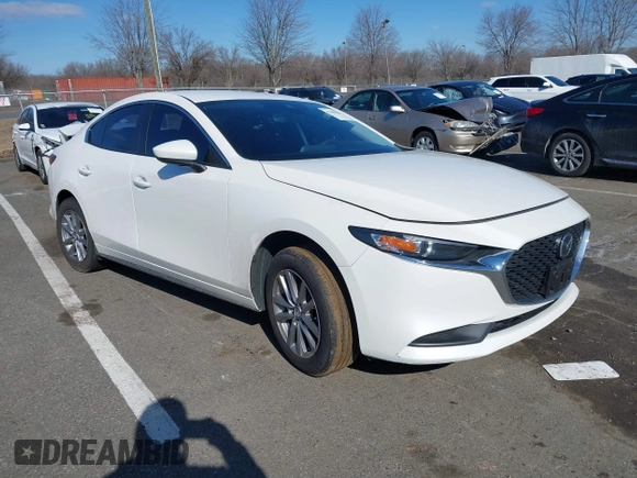 2022 Mazda 3 S with VIN JM1BPAALXN1508318, listed as a IAAI auction lot 41669583 with 38,620 mi miles and . Bid and sale history available at DreamBid. Image 1.