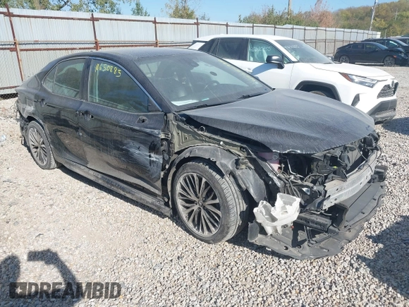 2019 Toyota Camry LE z VIN 4T1B11HK1KU686574, wystawiony jako IAAI lot #40650885 z przebiegiem 112 269 mil mil oraz . Historia ofert i sprzedaży dostępna na DreamBid. Obrazek 6.