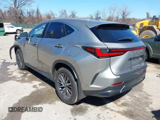 2025 Lexus NX 350 z VIN 2T2AGCEZ6SC070955, wystawiony jako IAAI lot #41821895 z przebiegiem 8 632 mil mil oraz . Historia ofert i sprzedaży dostępna na DreamBid. Obrazek 3.