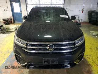 2021 Volkswagen Atlas SEL Premium R-Line with VIN 1V2FE2CA9MC232921, listed as a Copart auction lot 83993304 with 48,077 mi miles and Salvage title. Bid and sale history available at DreamBid. Image 5.