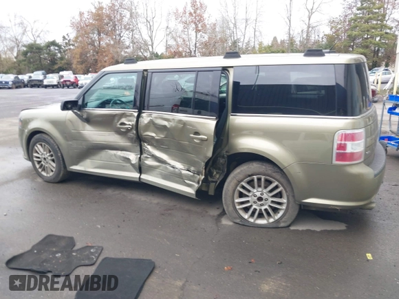 2013 Ford Flex SEL with VIN 2FMHK6C87DBD15704, listed as a IAAI auction lot 41581765 with 152,041 mi miles. Bid and sale history available at carsss.com. Image 13.
