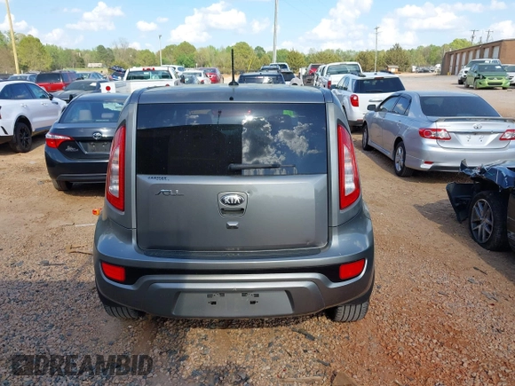2013 Kia Soul + with VIN KNDJT2A61D7591186, listed as a IAAI auction lot 41962644 with 118,140 mi miles and . Bid and sale history available at DreamBid. Image 16.