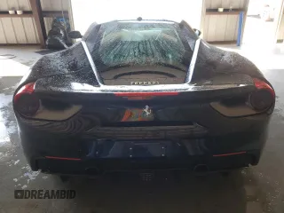 2017 Ferrari 488 z VIN ZFF79ALA1H0227399, wystawiony jako Copart lot #74447644 z przebiegiem Nie podano mil oraz Szkody całkowita. Historia ofert i sprzedaży dostępna na DreamBid. Obrazek 6.