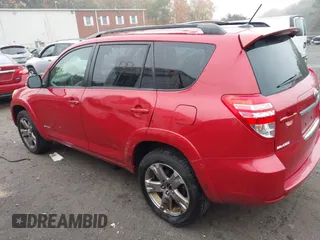 2011 Toyota RAV4 Sport with VIN JTMRF4DV2B5049788, listed as a IAAI auction lot 40578883 with 203,848 mi miles. Bid and sale history available at carsss.com. Image 15.