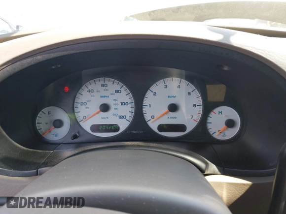 2003 Dodge Grand Caravan with VIN 2D4GP44323R191925, listed as a IAAI auction lot 41798743 with 204,264 mi miles and . Bid and sale history available at DreamBid. Image 7.