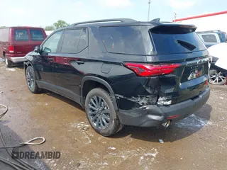 2023 Chevrolet Traverse RS z VIN 1GNEVJKWXPJ290497, wystawiony jako IAAI lot #42200665 z przebiegiem 50 140 mil mil oraz . Historia ofert i sprzedaży dostępna na DreamBid. Obrazek 3.