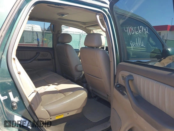 2003 Toyota Sequoia Limited with VIN 5TDBT48A23S173489, listed as a IAAI auction lot 41866742 with 185,706 mi miles and . Bid and sale history available at DreamBid. Image 8.