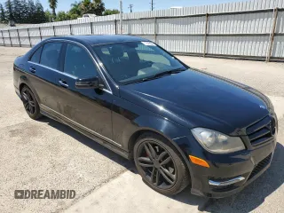 2013 Mercedes-Benz C 250 Sport with VIN WDDGF4HB8DA852791, listed as a Copart auction lot 60293715 with 107,586 mi miles and Clean title. Bid and sale history available at DreamBid. Image 4.