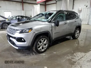 2022 Jeep Compass High Altitude with VIN 3C4NJDCB0NT113383, listed as a Copart auction lot 43369485 with Not Provided miles and Salvage Title. Bid and sale history available at carsss.com. Image 1.