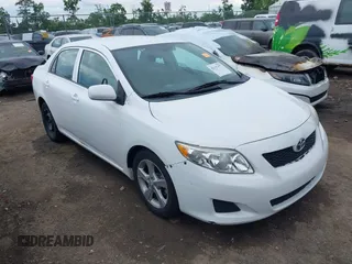 2010 Toyota Corolla z VIN 2T1BU4EE5AC500736, wystawiony jako IAAI lot #42337477 z przebiegiem 229 791 mil mil oraz . Historia ofert i sprzedaży dostępna na DreamBid. Obrazek 1.