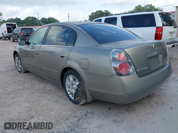 2006 Nissan Altima S with VIN 1N4AL11DX6N432177, listed as a IAAI auction lot 42298645 with 145,677 mi miles and . Bid and sale history available at DreamBid. Image 3.