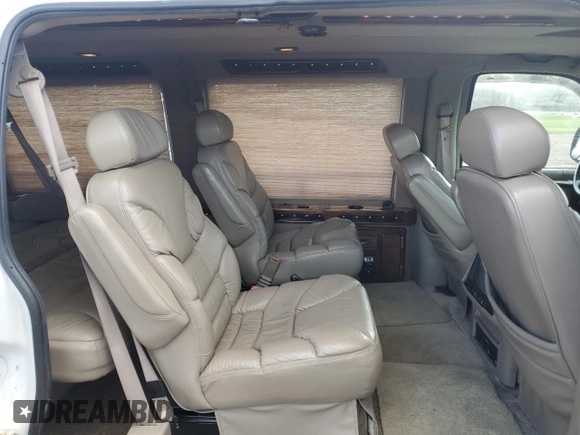 1999 Chevrolet Express with VIN 1GBFG15R2X1123701, listed as a Copart auction lot 53160905 with 185,995 mi miles and Clean Title. Bid and sale history available at carsss.com. Image 11.