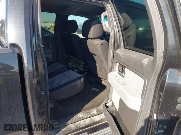 2014 Ford F-150 XL with VIN 1FTFW1CF6EKG04632, listed as a IAAI auction lot 41333274 with 153,094 mi miles. Bid and sale history available at carsss.com. Image 8.