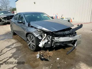 2019 Nissan Altima 2.5 SR with VIN 1N4BL4CVXKC171411, listed as a Copart auction lot 46815405 with 131,677 mi miles and Salvage Title. Bid and sale history available at carsss.com. Image 13.
