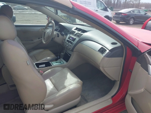 2004 Toyota Solara SE with VIN 4T1FA38P24U031027, listed as a IAAI auction lot 41733628 with 154,024 mi miles and . Bid and sale history available at carsss.com. Image 5.