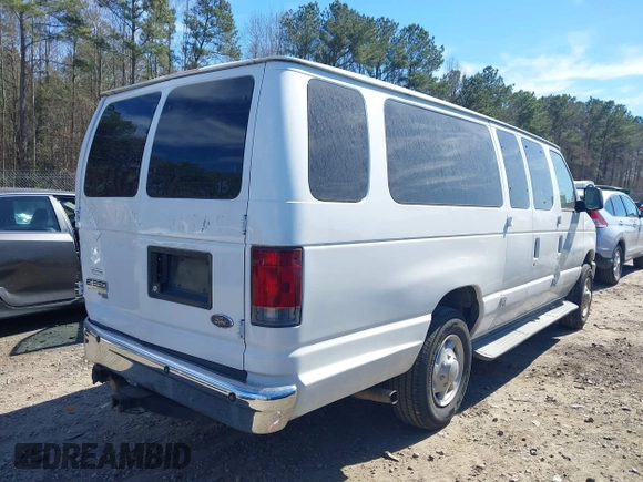 2008 Ford Econoline Passenger XL with VIN 1FBSS31LX8DA49552, listed as a IAAI auction lot 41628947 with 151,426 mi miles and . Bid and sale history available at DreamBid. Image 4.