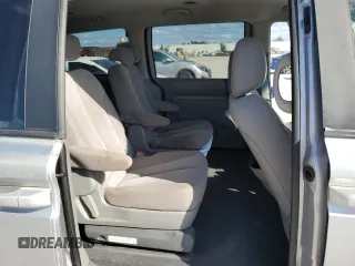 2009 Kia Sedona LX with VIN KNDMB233696315862, listed as a Copart auction lot 76493774 with 178,981 mi miles and Salvage Title. Bid and sale history available at carsss.com. Image 11.