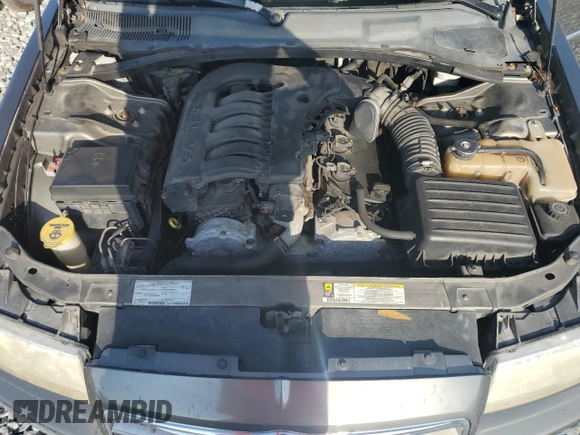 2008 Chrysler 300 Touring z VIN 2C3KA53G38H142026, wystawiony jako Copart lot #56318035 z przebiegiem 168 067 mil mil oraz Szkoda całkowita • Salvage title. Historia ofert i sprzedaży dostępna na DreamBid. Obrazek 11.