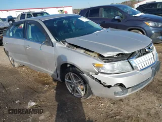 2007 Lincoln MKZ with VIN 3LNHM28T27R633008, listed as a IAAI auction lot 41371555 with 133,835 mi miles. Bid and sale history available at carsss.com. Image 1.