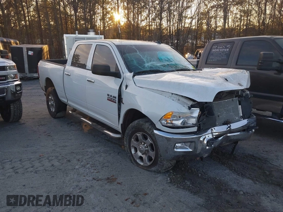 2016 Ram 2500 SLT with VIN 3C6UR5DL4GG141675, listed as a IAAI auction lot 41490099 with 116,467 mi miles. Bid and sale history available at carsss.com. Image 1.