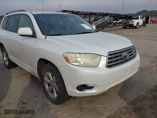 2009 Toyota Highlander with VIN JTEES41A492132738, listed as a IAAI auction lot 41684270 with 202,741 mi miles. Bid and sale history available at carsss.com. Image 1.