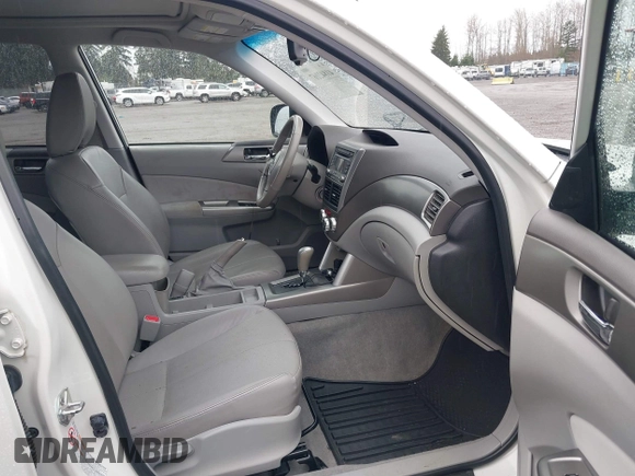 2010 Subaru Forester 2.5X Limited with VIN JF2SH6DC8AH743065, listed as a IAAI auction lot 41842167 with 126,512 mi miles. Bid and sale history available at carsss.com. Image 5.