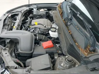 2022 Chevrolet TrailBlazer LS z VIN KL79MMS28NB103547, wystawiony jako IAAI lot #42194074 z przebiegiem 43 652 mil mil oraz . Historia ofert i sprzedaży dostępna na DreamBid. Obrazek 24.