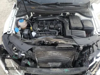 2015 Volkswagen CC R-Line with VIN WVWBP7AN3FE819216, listed as a Copart auction lot 75322834 with 135,261 mi miles and Salvage Title. Bid and sale history available at DreamBid. Image 11.