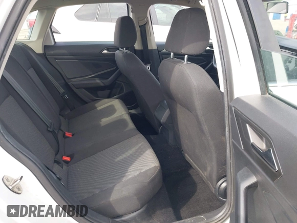 2021 Volkswagen Jetta S z VIN 3VWC57BU0MM021874, wystawiony jako IAAI lot #42124747 z przebiegiem 89 887 mil mil oraz . Historia ofert i sprzedaży dostępna na DreamBid. Obrazek 8.
