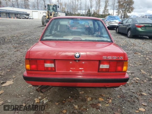 1989 BMW 3 Series z VIN WBAAB9303K8137272, wystawiony jako Copart lot #77381794 z przebiegiem 169 380 mil mil oraz Czysty tytuł • Clean title. Historia ofert i sprzedaży dostępna na DreamBid. Obrazek 6.