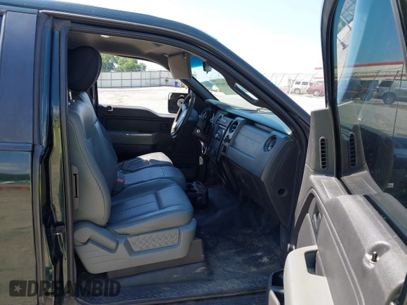 2014 Ford F-150 XL z VIN 1FTEX1CM2EFB18156, wystawiony jako IAAI lot #42564598 z przebiegiem 211 893 mil mil oraz . Historia ofert i sprzedaży dostępna na DreamBid. Obrazek 5.