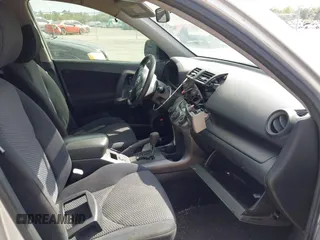 2006 Toyota RAV4 Sport with VIN JTMZD32V565017720, listed as a IAAI auction lot 41953393 with 203,414 mi miles. Bid and sale history available at carsss.com. Image 5.