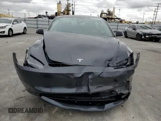2025 Tesla Model 3 Long Range with VIN 5YJ3E1EA9SF966602, listed as a Copart auction lot 53571325 with 1,382 mi miles and Salvage title. Bid and sale history available at DreamBid. Image 5.