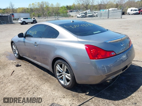 2008 Infiniti G37 Coupe Journey with VIN JNKCV64E38M101396, listed as a IAAI auction lot 42049780 with 128,809 mi miles. Bid and sale history available at carsss.com. Image 3.
