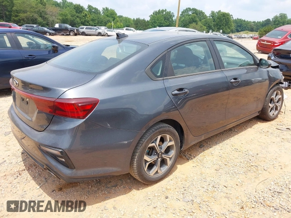 2021 Kia Forte LXS с VIN 3KPF24ADXME267429, выставлен на аукционе IAAI как лот 42589531 с пробегом 94 076 миль миль и . История ставок и продаж доступна на DreamBid. Изображение 4.