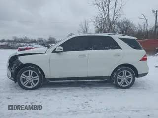 2013 Mercedes-Benz M 350 with VIN 4JGDA2EB9DA160460, listed as a IAAI auction lot 41415957 with 112,947 mi miles and . Bid and sale history available at DreamBid. Image 14.