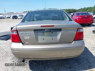 2005 Ford Focus S with VIN 1FAFP34N35W248234, listed as a IAAI auction lot 42543408 with 143,786 mi miles and . Bid and sale history available at DreamBid. Image 17.