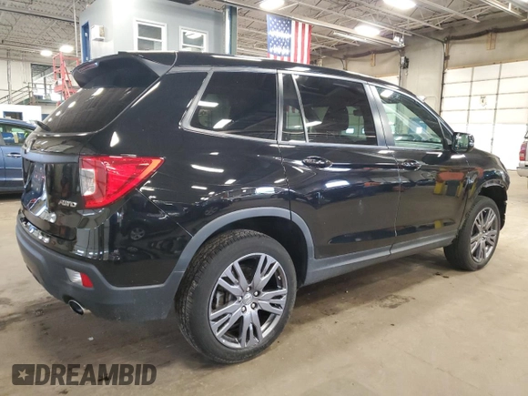 2021 Honda Passport EX-L with VIN 5FNYF8H58MB037157, listed as a Copart auction lot 58828074 with 25,890 mi miles and Salvage Title. Bid and sale history available at carsss.com. Image 3.