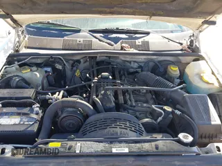 1997 Jeep Grand Cherokee Limited with VIN 1J4GZ78S9VC667698, listed as a IAAI auction lot 41671571 with 191,448 mi miles and . Bid and sale history available at DreamBid. Image 10.