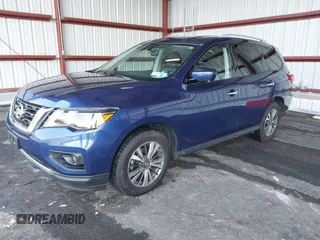 2020 Nissan Pathfinder SL with VIN 5N1DR2CM5LC605535, listed as a IAAI auction lot 42441200 with 88,737 mi miles and . Bid and sale history available at DreamBid. Image 2.