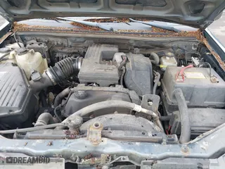 2006 Chevrolet Colorado LT w/1LT with VIN 1GCDT146368192537, listed as a IAAI auction lot 41970734 with 213,176 mi miles. Bid and sale history available at carsss.com. Image 6.