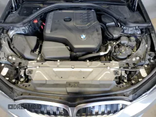 2024 BMW 3 Series 330i xDrive with VIN 3MW89FF00R8E18318, listed as a Copart auction lot 54491755 with 27,368 mi miles and Clean Title. Bid and sale history available at carsss.com. Image 11.