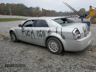 2006 Chrysler 300 with VIN 2C3KA43RX6H119013, listed as a Copart auction lot 81379494 with 177,200 mi miles and Salvage Title. Bid and sale history available at carsss.com. Image 2.