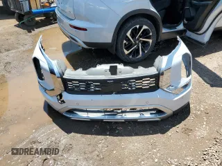 2022 Mitsubishi Outlander SE with VIN JA4J3UA80NZ011133, listed as a Copart auction lot 62770705 with 37,530 mi miles and Salvage title. Bid and sale history available at DreamBid. Image 13.