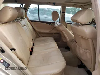 2001 Mercedes-Benz E-Class with VIN WDBJH65J41B312277, listed as a Copart auction lot 70261594 with 123,702 mi miles and Clean Title. Bid and sale history available at carsss.com. Image 10.