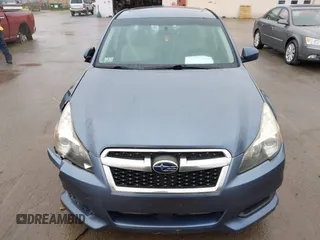 2013 Subaru Legacy Premium z VIN 4S3BMBG67D3014047, wystawiony jako IAAI lot #41821245 z przebiegiem 242 863 mil mil oraz . Historia ofert i sprzedaży dostępna na DreamBid. Obrazek 13.