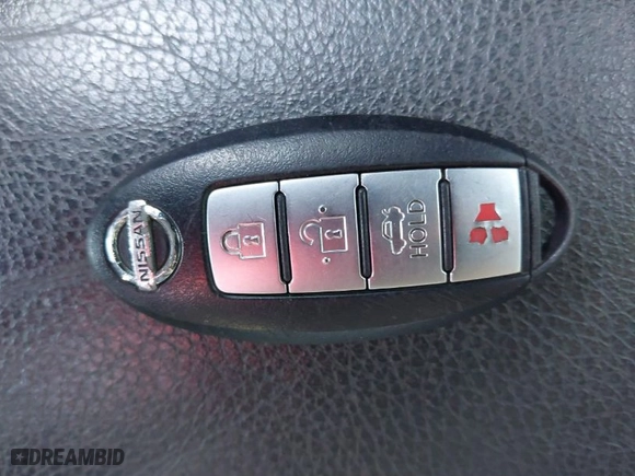 2011 Nissan Maxima 3.5 SV with VIN 1N4AA5AP1BC800498, listed as a IAAI auction lot 41485132 with 190,884 mi miles. Bid and sale history available at carsss.com. Image 11.